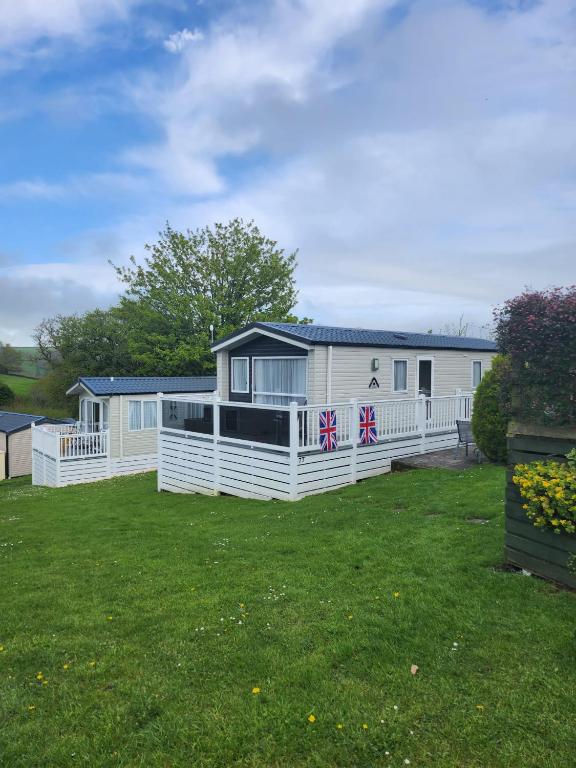 Wood Farm Holiday Park, Charmouth (updated prices 2024)