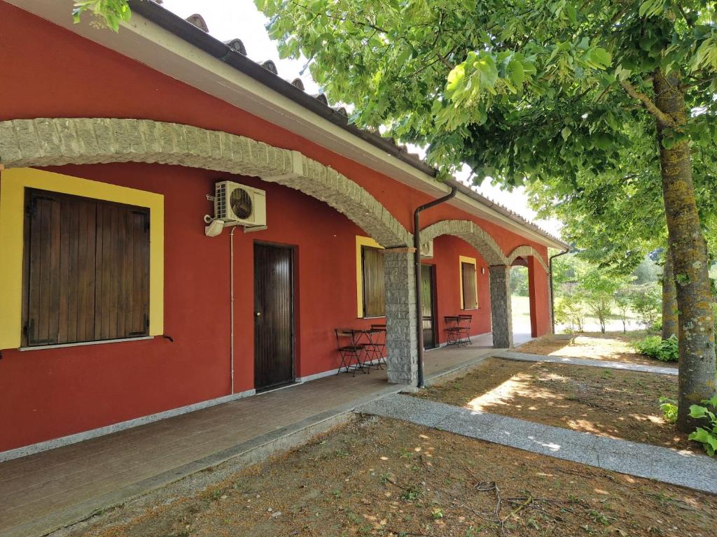 Budova, kde se the country house nachází