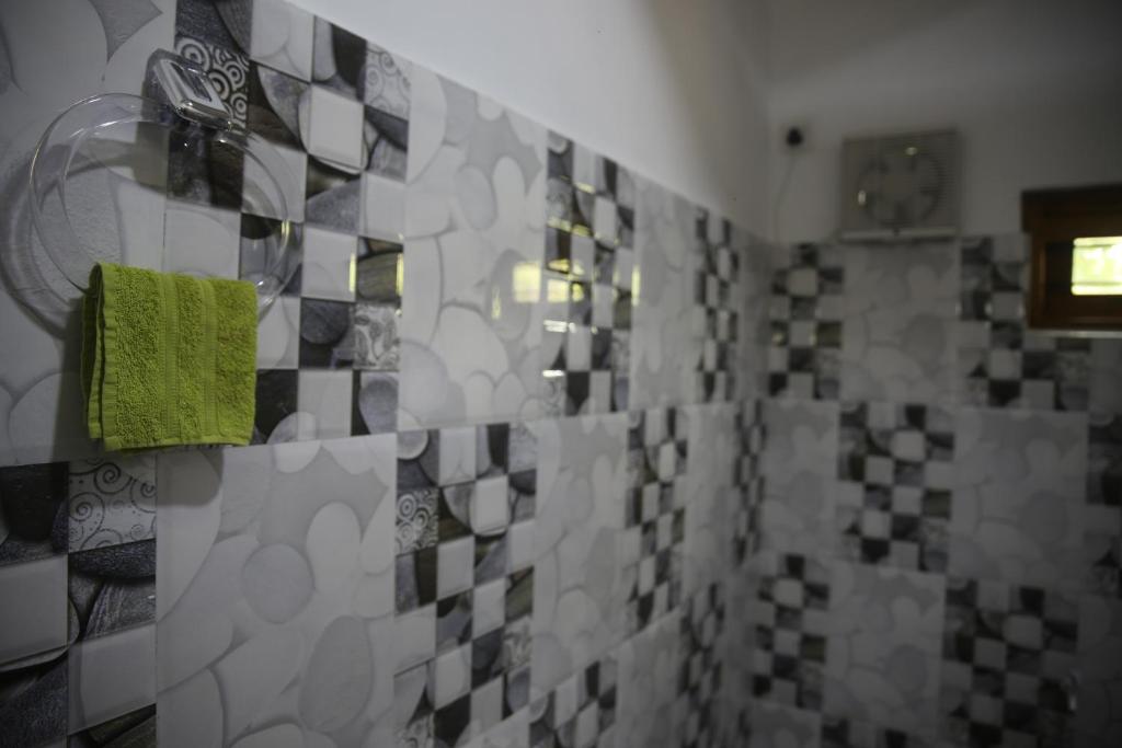 Another World Hostel Sigiriya - 15