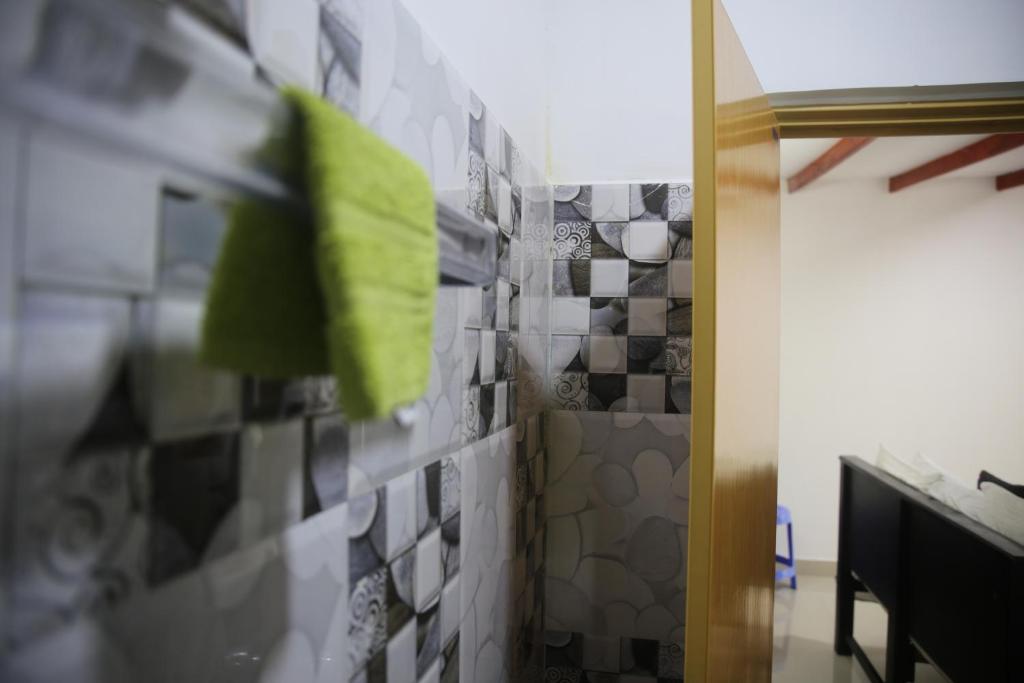 Another World Hostel Sigiriya - 17