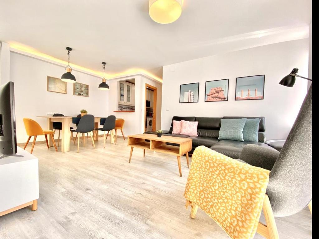Puerta del Sol III - Duplex in the Center of Madrid