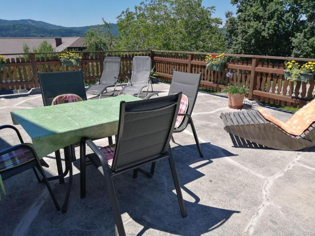 Balkón nebo terasa v ubytování Holiday Home Mayrhofer by Interhome