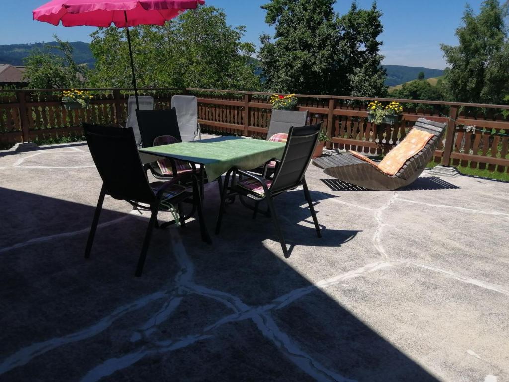 Balkón nebo terasa v ubytování Holiday Home Mayrhofer by Interhome