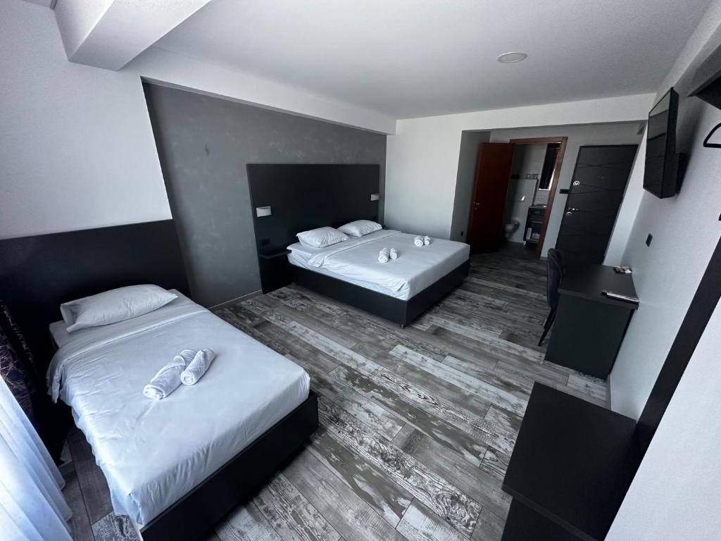 Motel SUPER SAN - Habitación Triple De Lujo