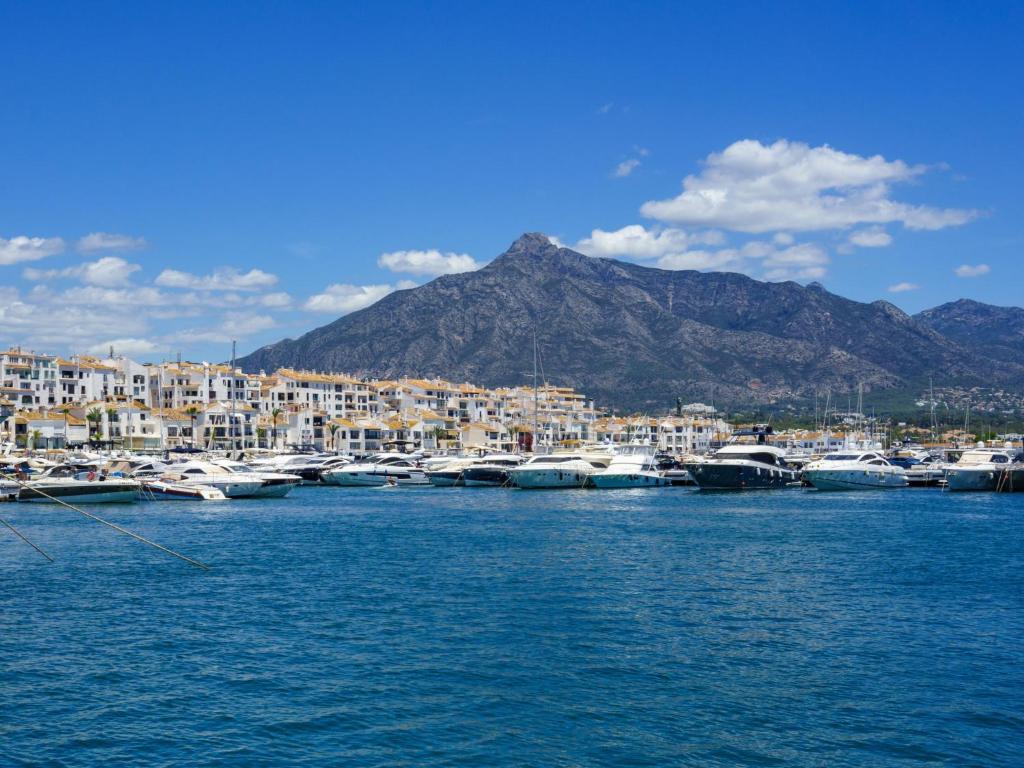 Apartment Fontanilla by Interhome, Marbella – Updated 2023 Prices