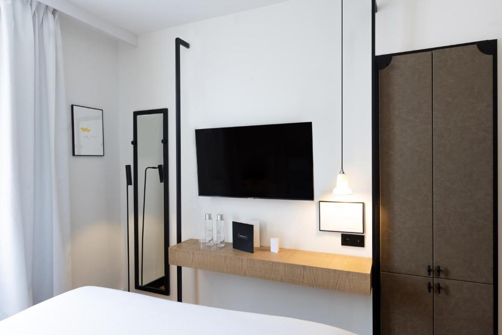 Esteem Tour Eiffel - Resim 7