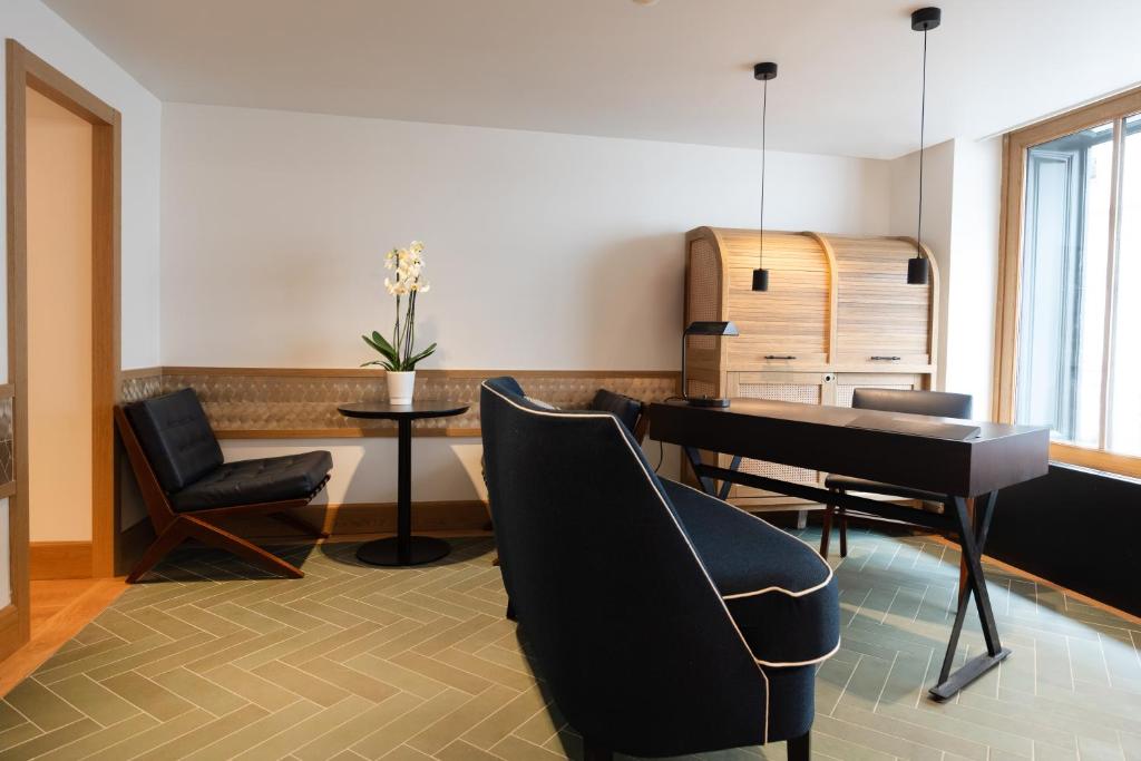 Esteem Tour Eiffel - Resim 21