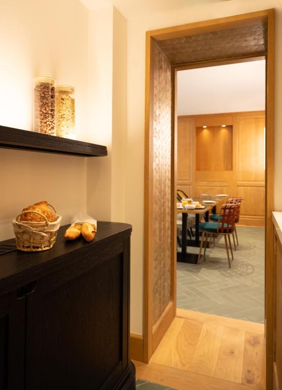 Esteem Tour Eiffel - Resim 26