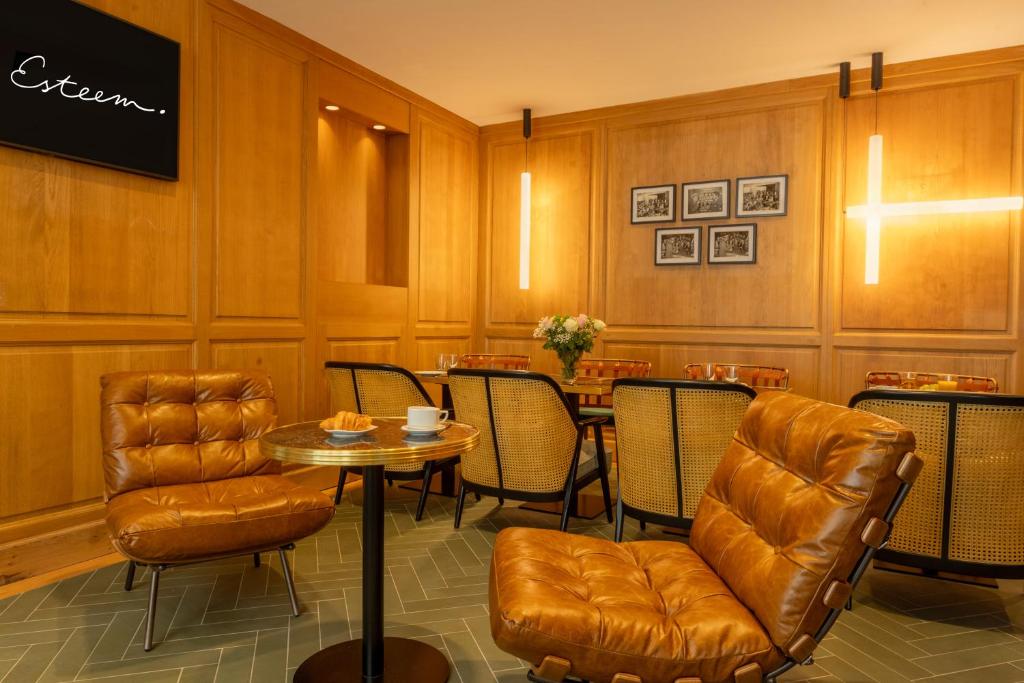 Esteem Tour Eiffel - Resim 28