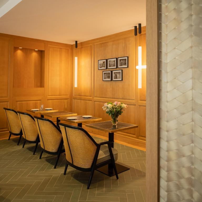 Esteem Tour Eiffel - Resim 33