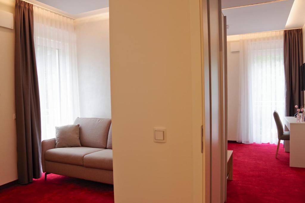 Posezení v ubytování Hotel am Waldkasino
