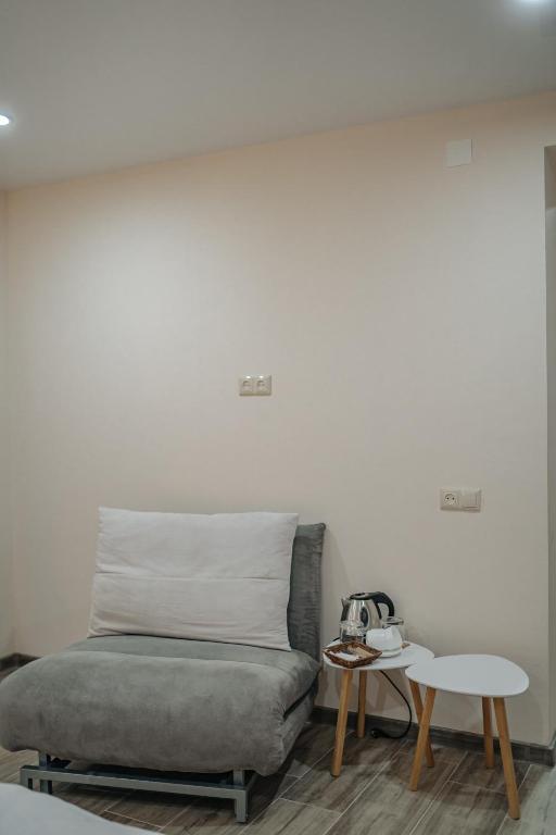 Posezení v ubytování Kera Rooms