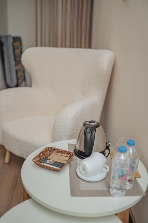 Posezení v ubytování Kera Rooms