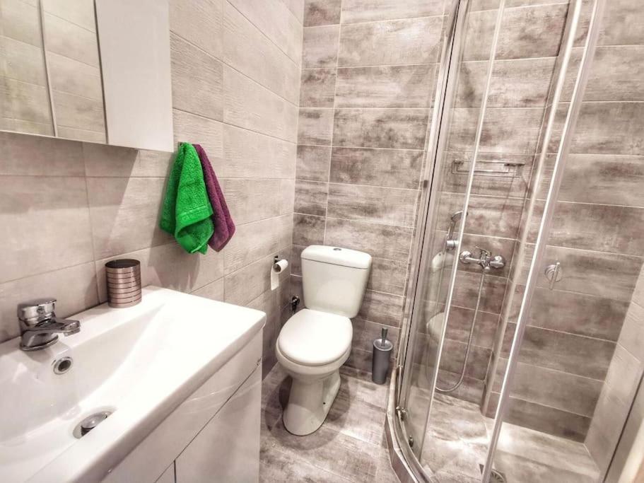 Koupelna v ubytování Perseas House