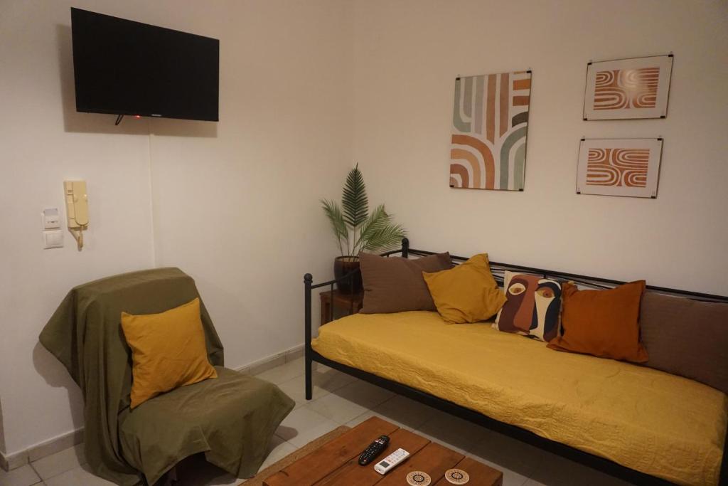 Mara's cozy city apt - Apartment With Balcony