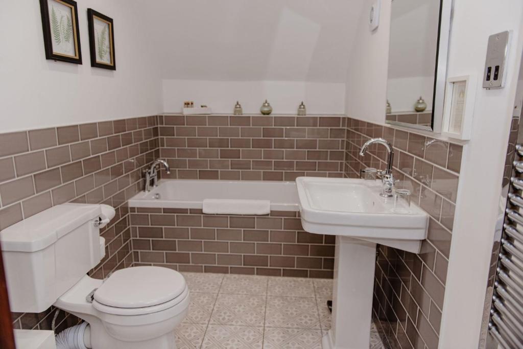 Woodlands Hotel - Resim 14