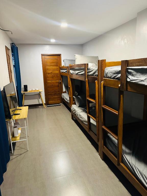 Postel nebo postele na pokoji v ubytování ZJ Hometel