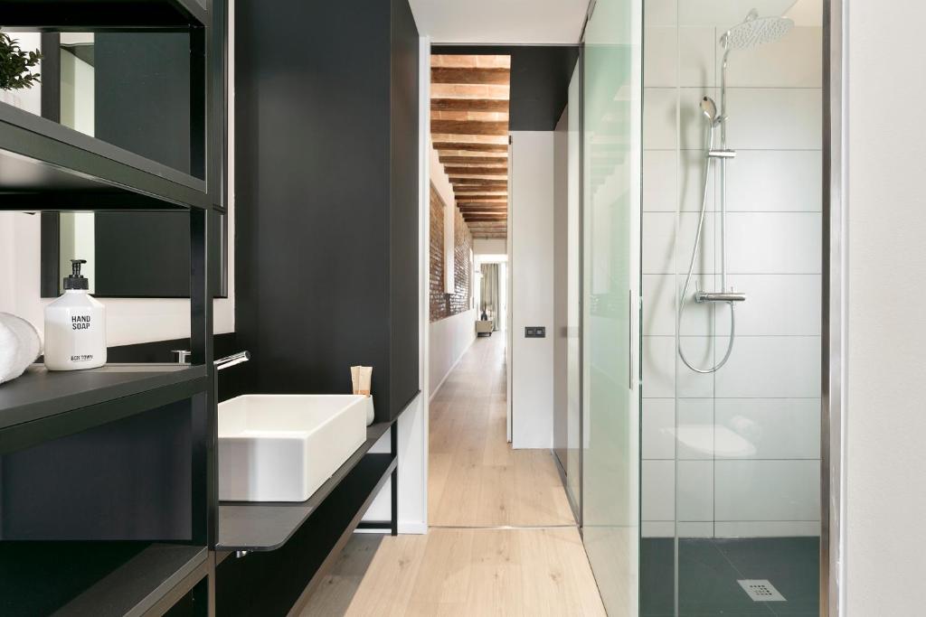 BCN Town Apartments Portaferrissa - 16