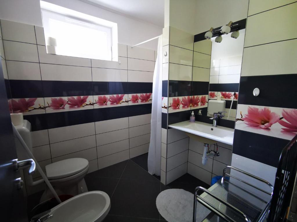 Napolá apartman 8220 Balatonalmádi, 50 Veszprémi út kép - 1