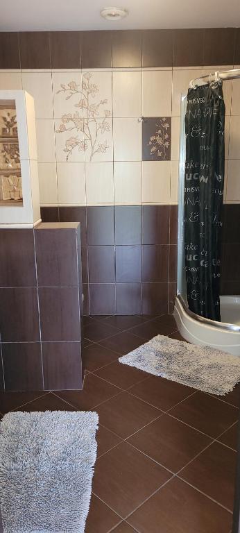 Kúpeľňa v ubytovaní Domek nad morzem