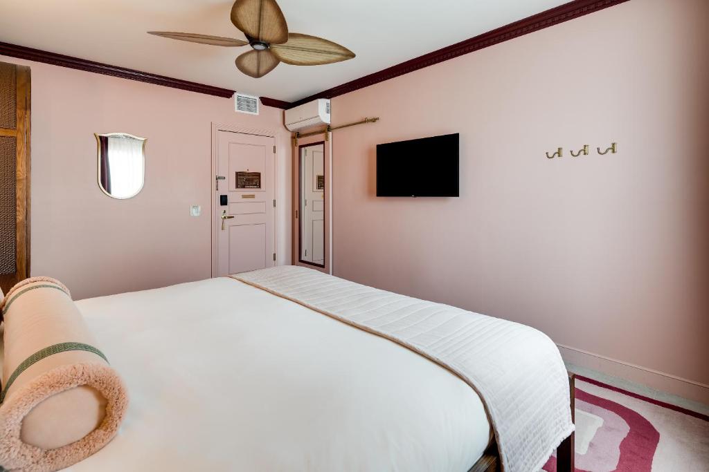 Hotel photo 30