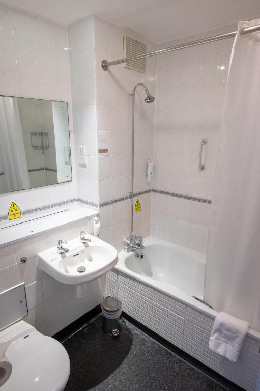 Rising Sun Hotel by Greene King Inns - Double Room With Garden View