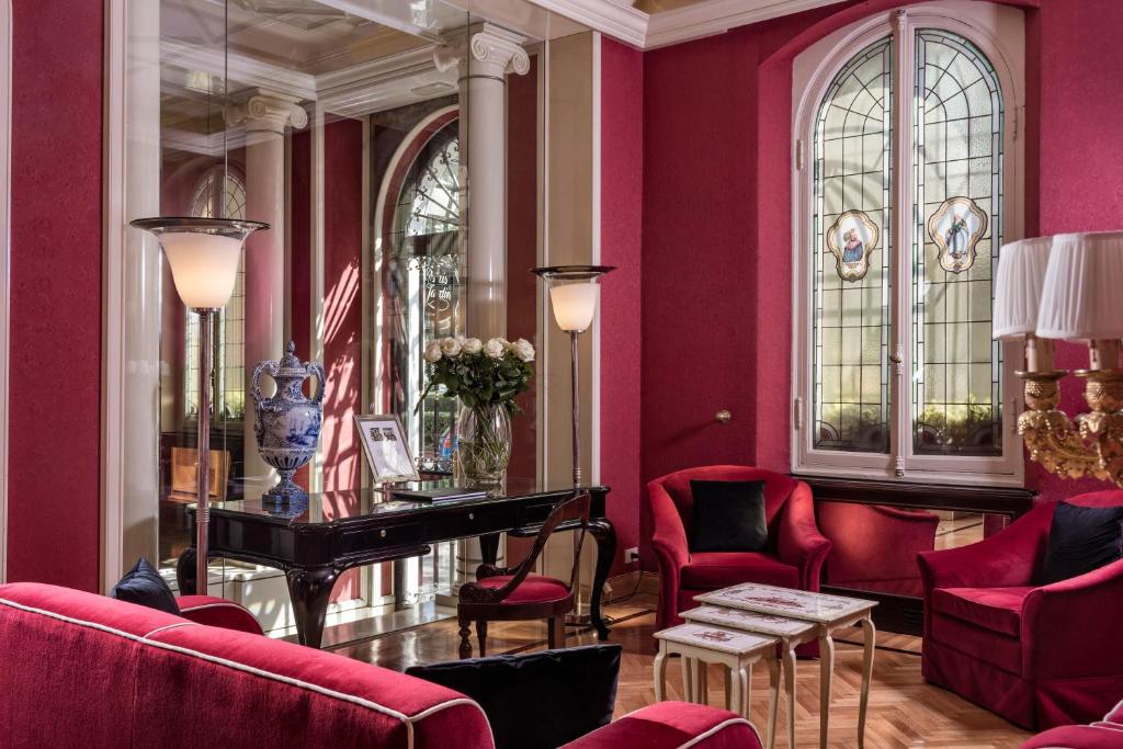 Hotel Regency - Small Luxury Hotels of the World - Resim 11