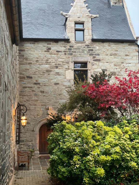 Zahrada ubytování Manoir medieval du XV ieme siècle
