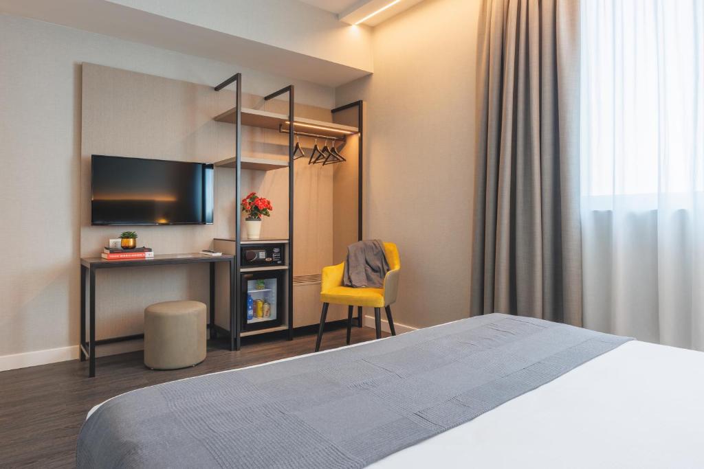 IH Hotels Milano Centrale - Resim 38