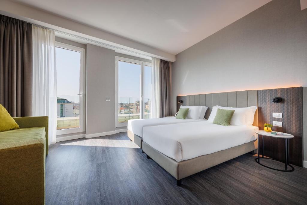 IH Hotels Milano Centrale - Resim 26