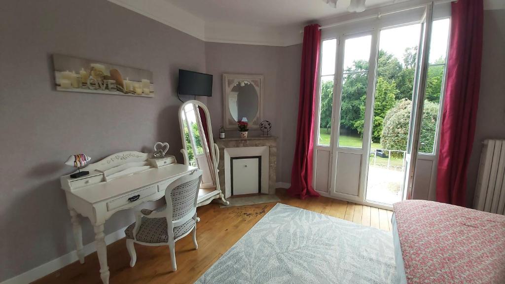 La Villa des Tilleuls - Habitación Doble Con Baño Privado