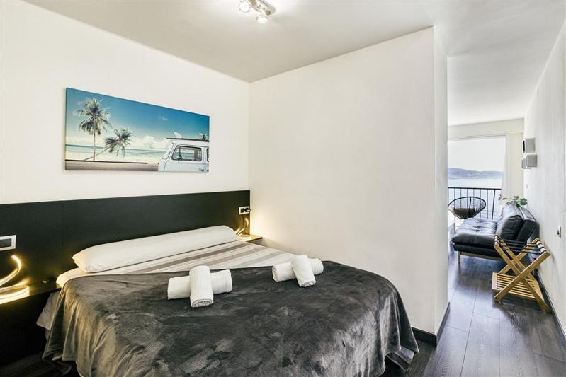 Posteľ alebo postele v izbe v ubytovaní K Beach D-Luxe
