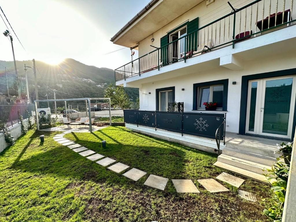 Nespecifikovaný výhled na hory nebo výhled na hory při pohledu z bed and breakfast