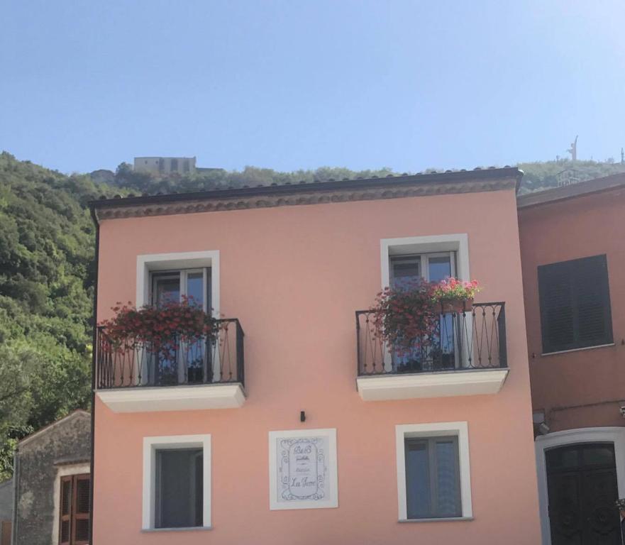 Nespecifikovaný výhled na hory nebo výhled na hory při pohledu z bed and breakfast
