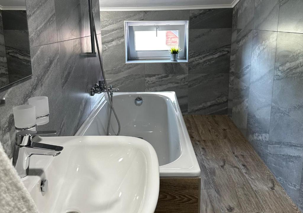 Penzión Oázis - Double Room With Private External Bathroom