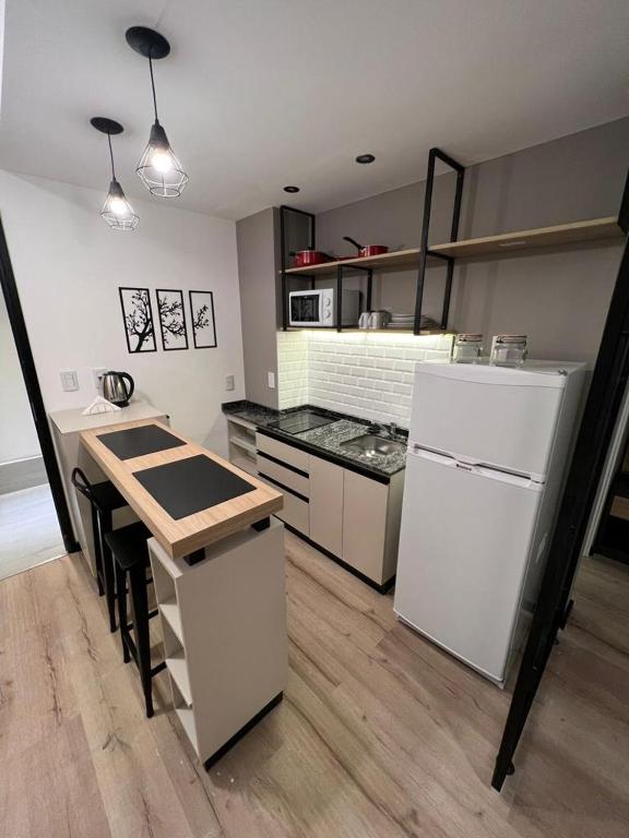 Kuchyň nebo kuchyňský kout v ubytování Distrito A FMA-Coliving