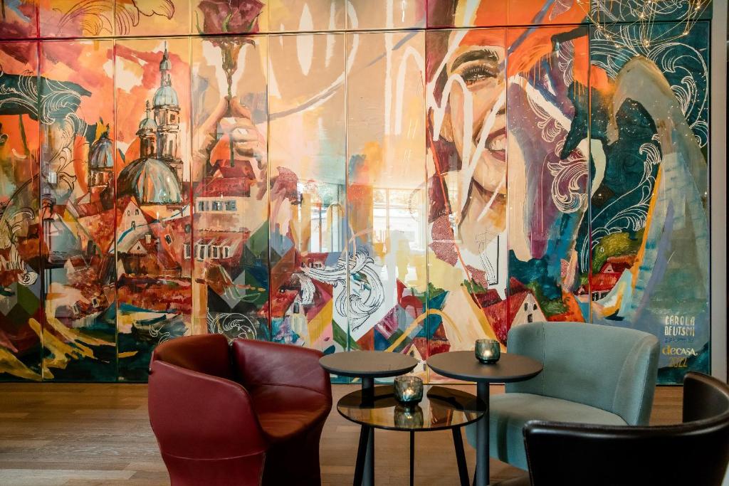 Зона вітальні в Motel One Graz