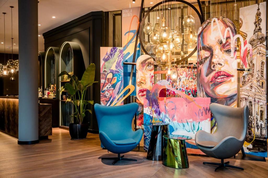 Зона вітальні в Motel One Graz
