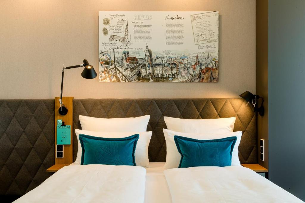 Motel One München-Messe - Resim 23