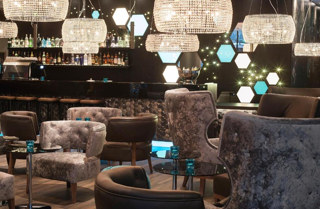 Posezení v ubytování Motel One London-Tower Hill
