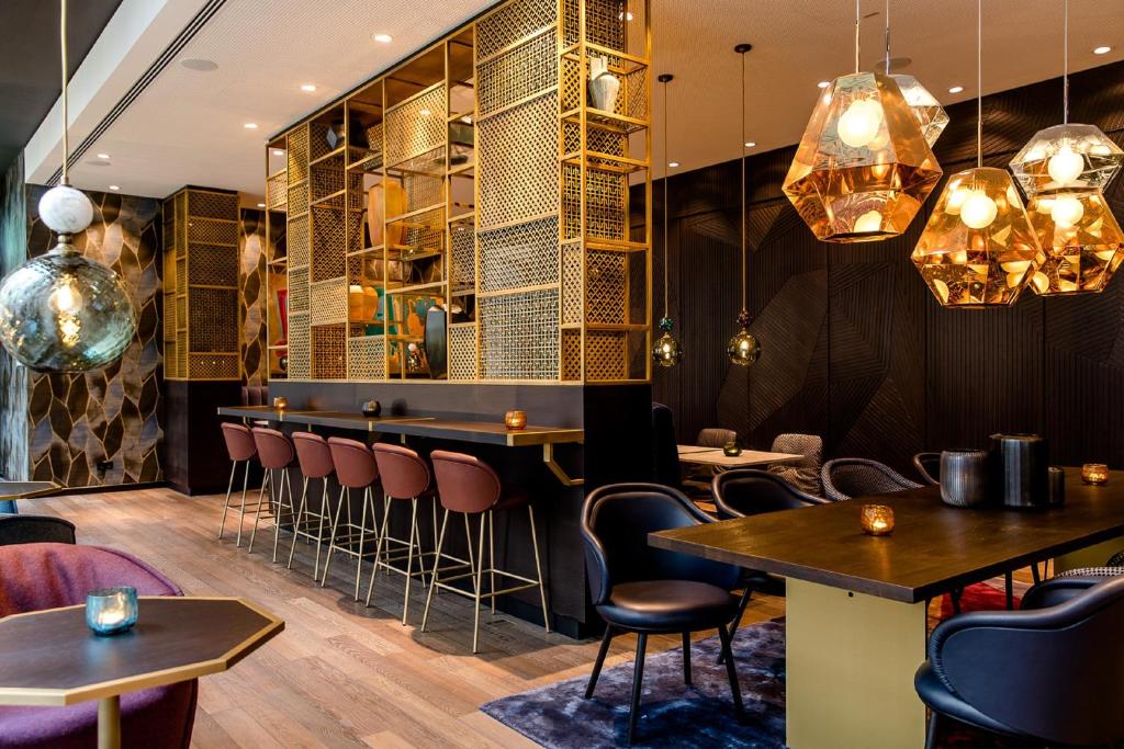 Posezení v ubytování Motel One Aachen