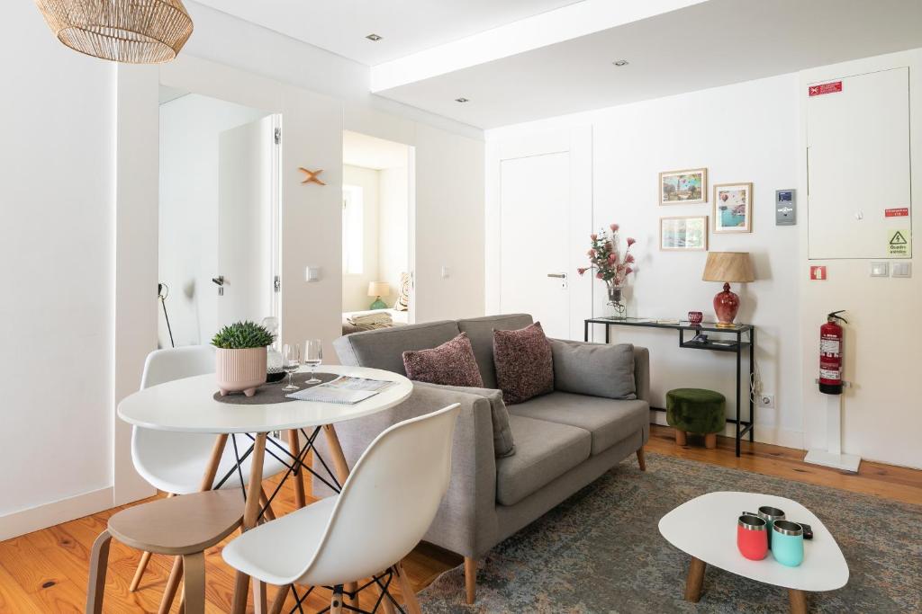 Porto Insight Apartments Campanha with Balcony and AC