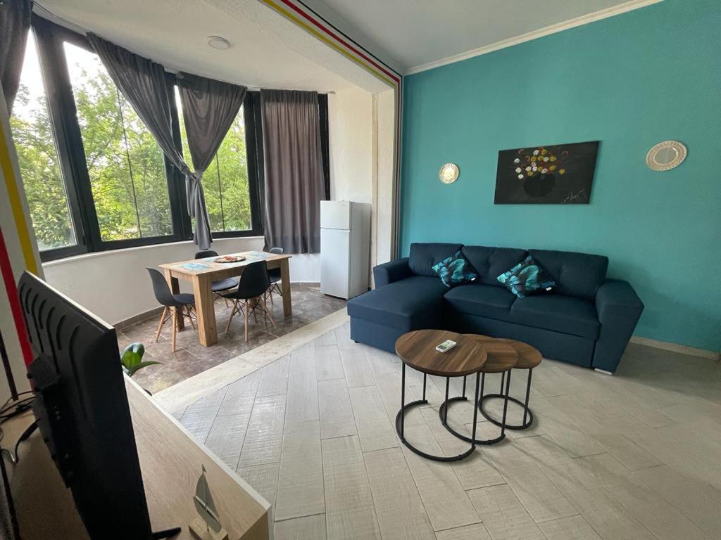 Like Home Apartment - Image 9