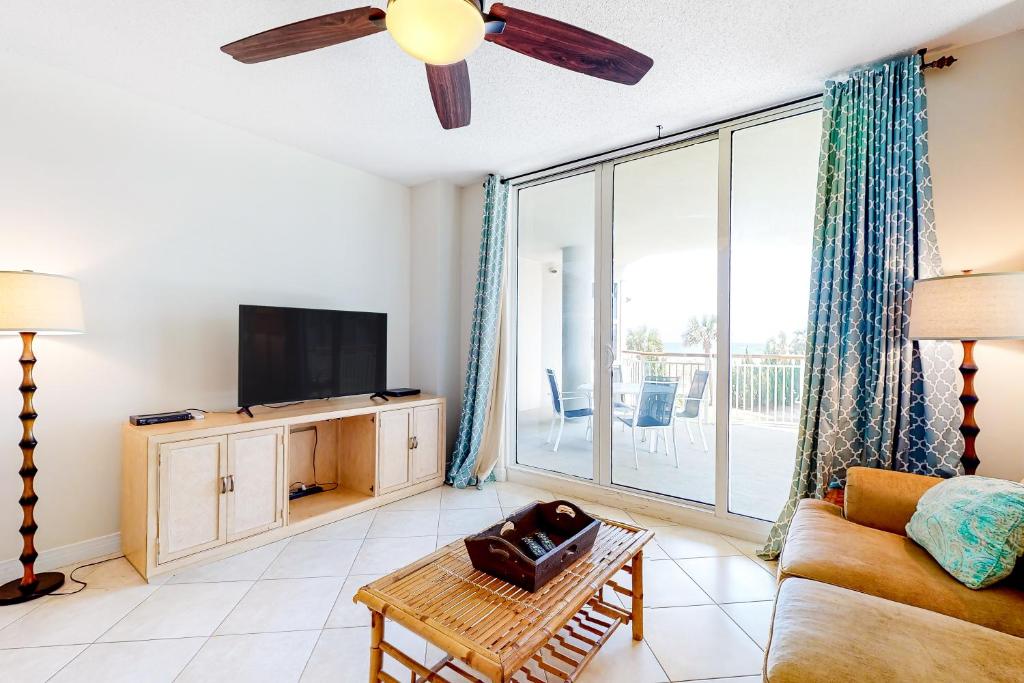 Beach Colony Resort West