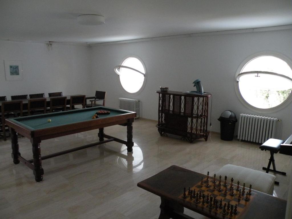 Fotografia z galérie ubytovania VASTE APPARTEMENT 70m2 LUXUEUX AVEC PISCINE XXL VUE FEERIQUE v destinácii Fréjus
