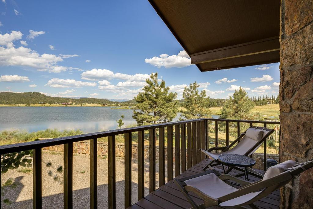 Apartment Lakefront Pagosa Springs Getaway with Stunning Views, USA