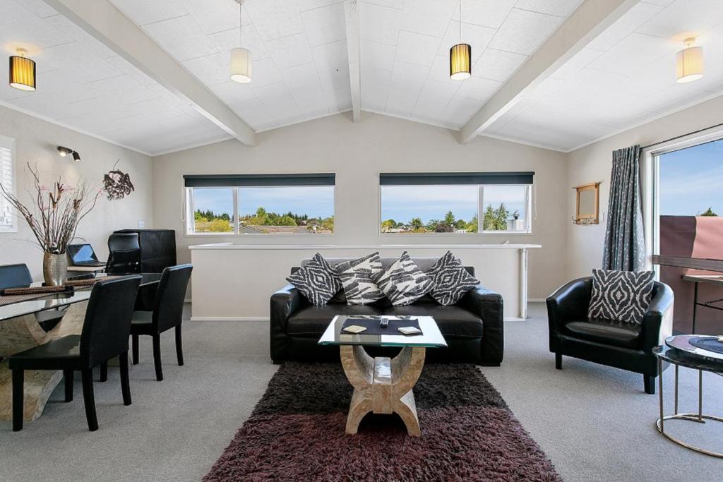 Lakeview's On Richmond - Resim 8