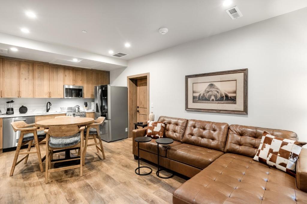 Η κουζίνα ή μικρή κουζίνα στο Lion Square Lodge South 255
