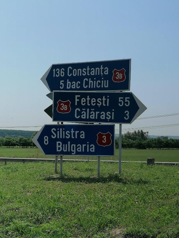 Certifikát, hodnocení, plakát nebo jiný dokument vystavený v ubytování Casa Carp Calarasi