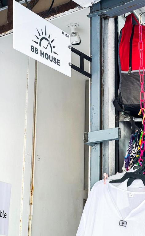 88 House Patong - Resim 13